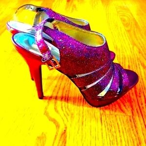 Style & Co Ladies Stunning Shoes Size 8.5​